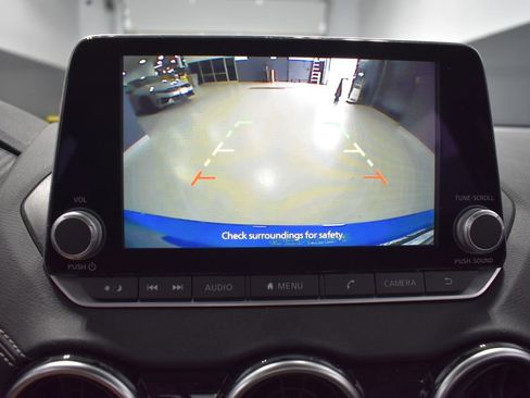 Certified 2023 Nissan Sentra SV FWD image 23