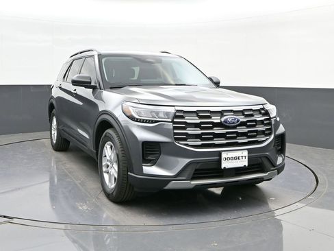 New 2026 Ford Explorer Active RWD image 22