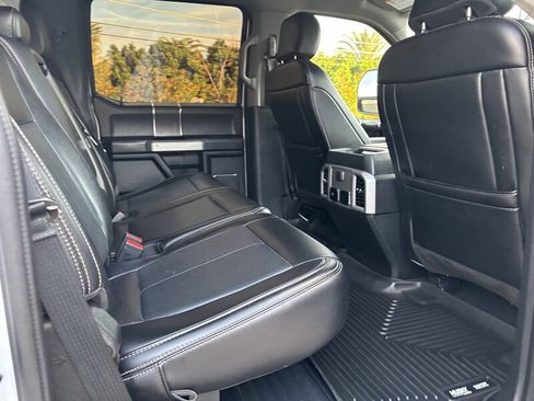 Used 2021 Ford F250 Lariat w/ Lariat Value Package AWD/4WD image 35