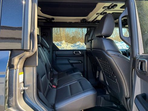 Certified 2025 Ford Bronco Badlands image 17