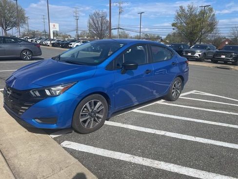 Used 2024 Nissan Versa S w/ S Plus Package image 1