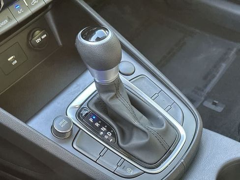 Used 2023 Hyundai Kona SEL FWD image 20