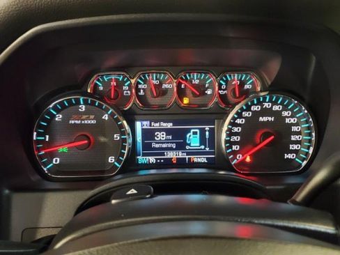 Used 2017 Chevrolet Silverado 1500 LT w/ All Star Edition AWD/4WD image 21