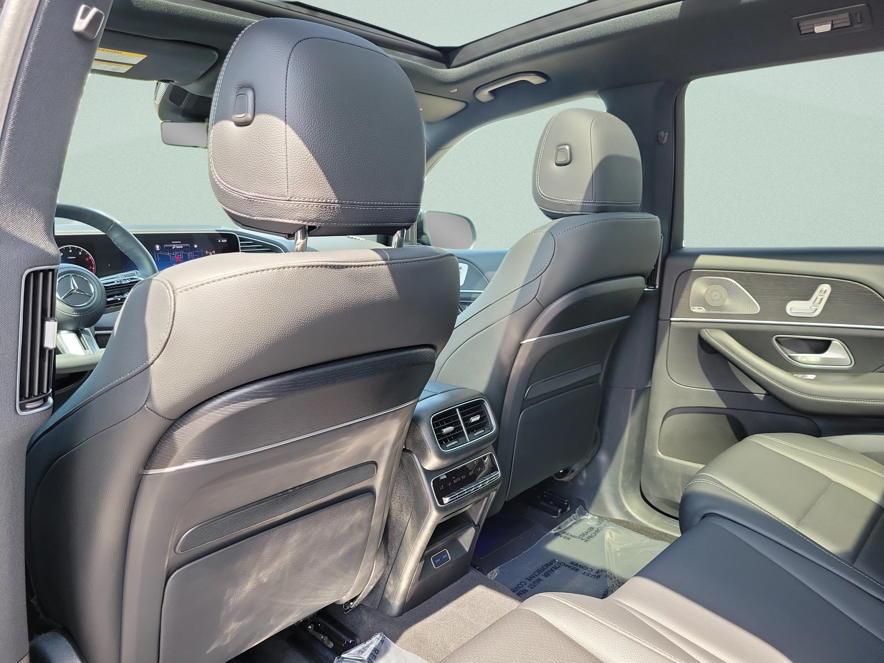 Certified 2024 Mercedes-Benz GLS 450 4MATIC image 9