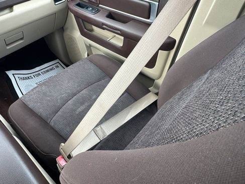 Used 2017 RAM 1500 Big Horn image 16