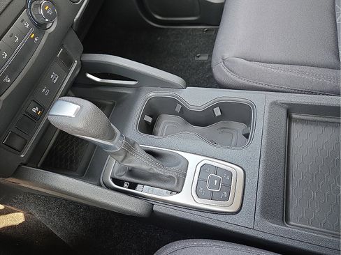 New 2026 Nissan Frontier SV w/ Tow Package image 25