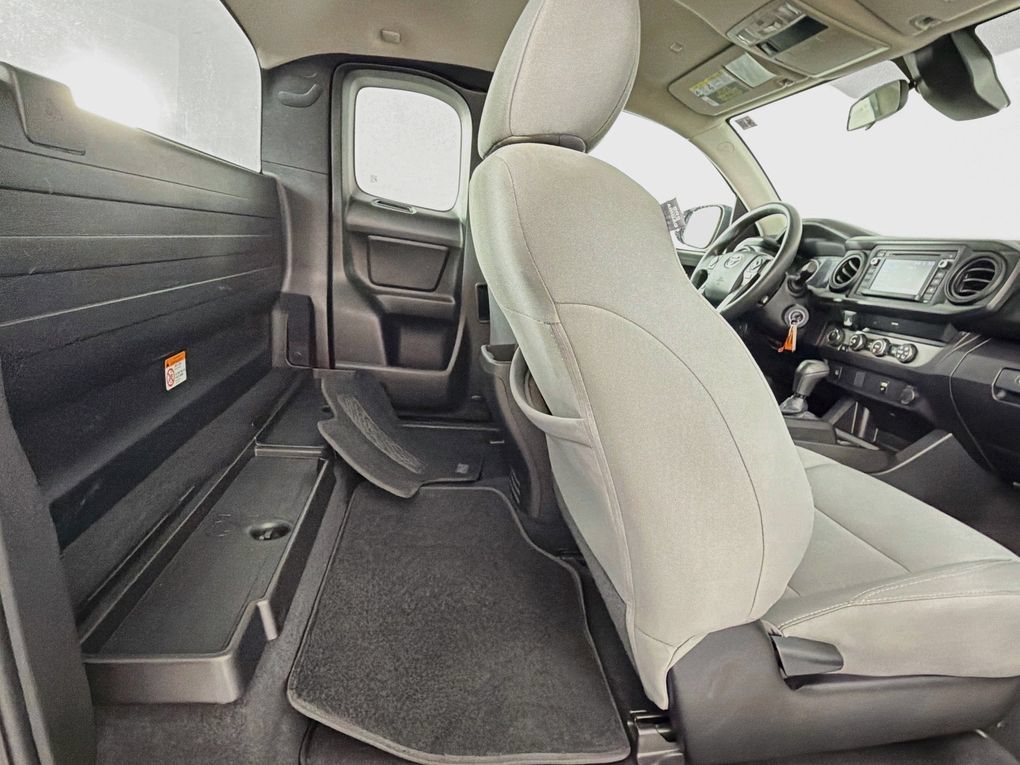 Used 2019 Toyota Tacoma SR AWD/4WD image 26