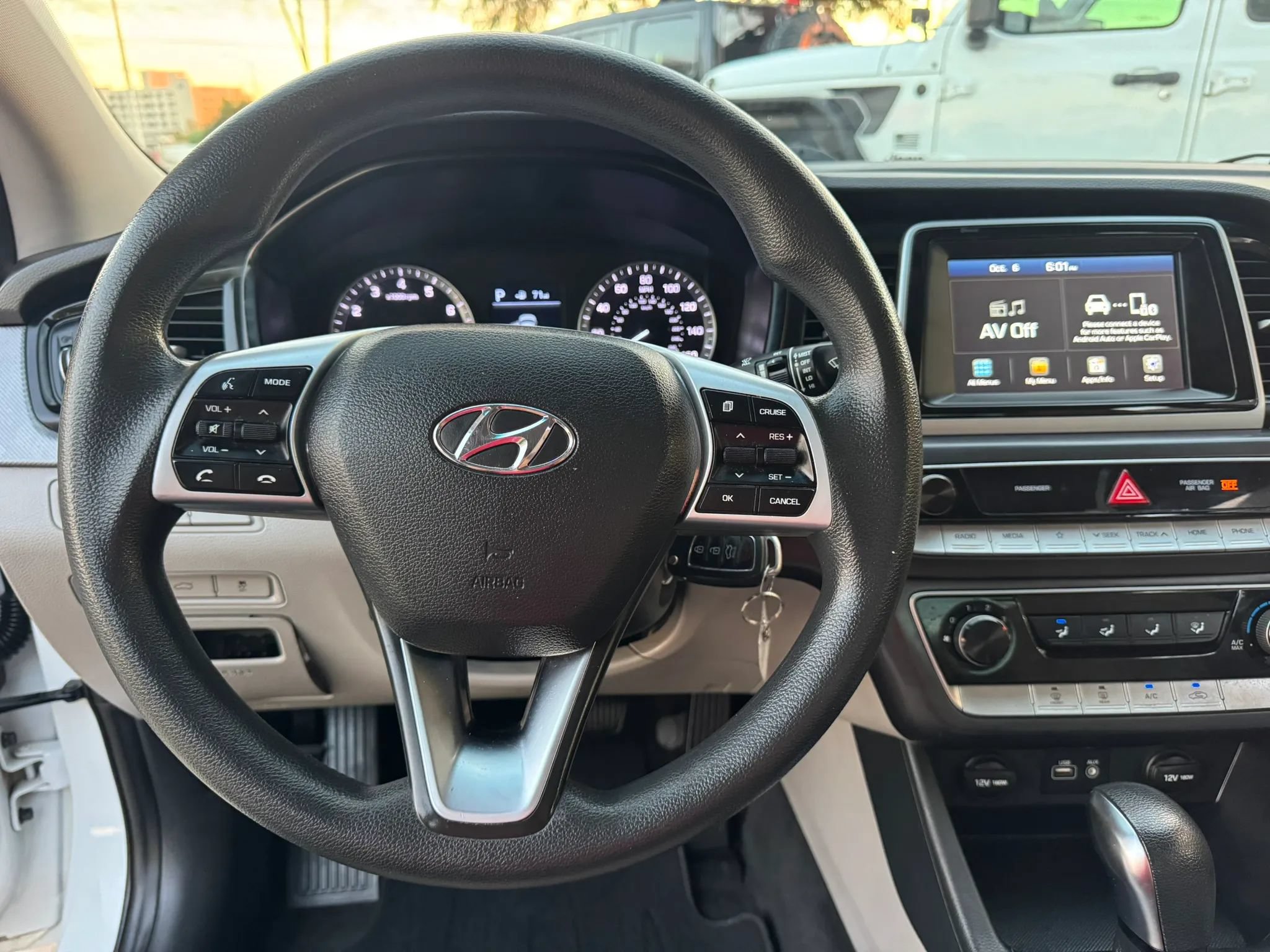 Used 2019 Hyundai Sonata SE FWD image 13