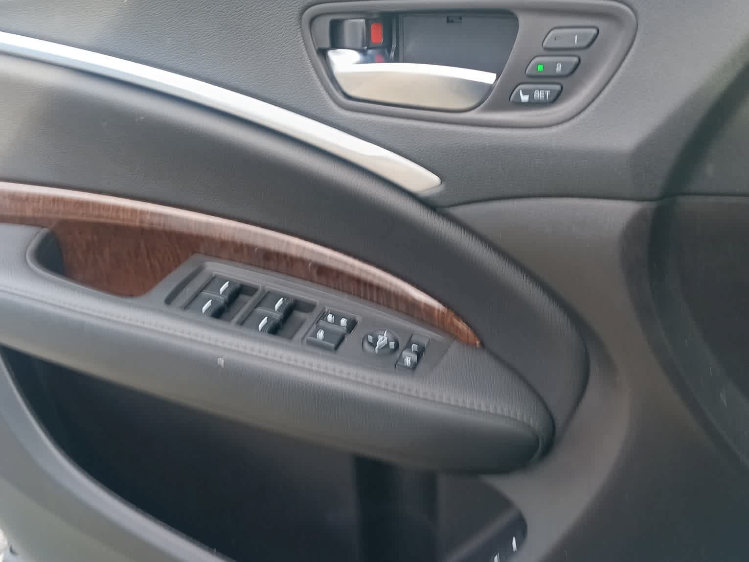 Used 2020 Acura MDX SH-AWD image 14