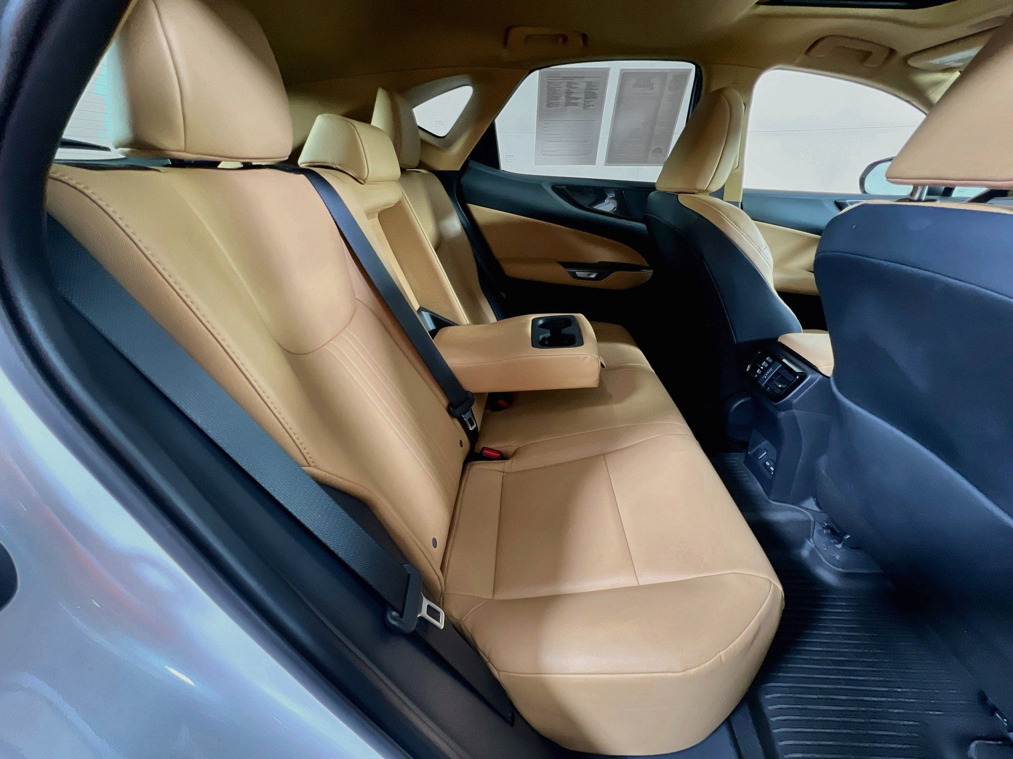 Used 2025 Lexus NX 350 AWD w/ Accessory Package (2T) image 27