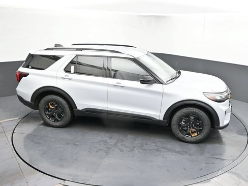 New 2026 Ford Explorer Tremor AWD/4WD image 38