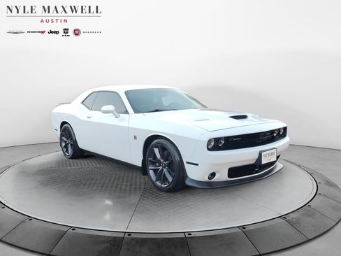 Used 2019 Dodge Challenger R/T Scat Pack w/ Plus Package image 2