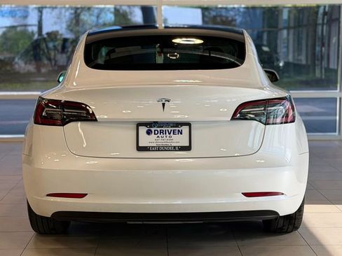 Used 2023 Tesla Model 3 Standard Range RWD image 9