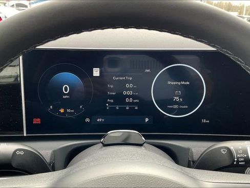 New 2025 Hyundai Tucson Limited image 16