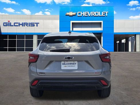 New 2026 Chevrolet Trax RS w/ Driver Confidence Package FWD image 7