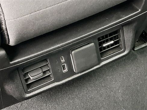 Used 2022 GMC Sierra 1500 Elevation image 27