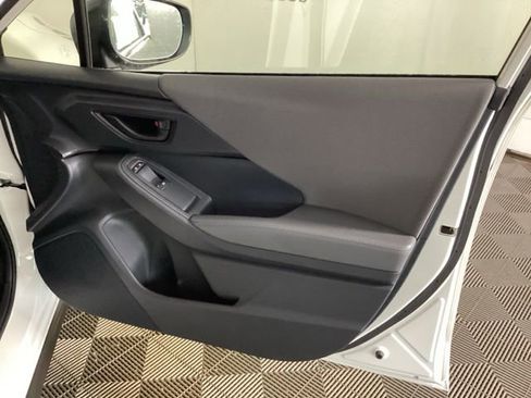 Certified 2025 Subaru Crosstrek 2.0i Premium image 19