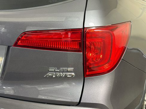Used 2018 Honda Pilot Elite image 34