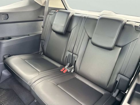 Used 2019 Volkswagen Atlas SEL FWD image 16