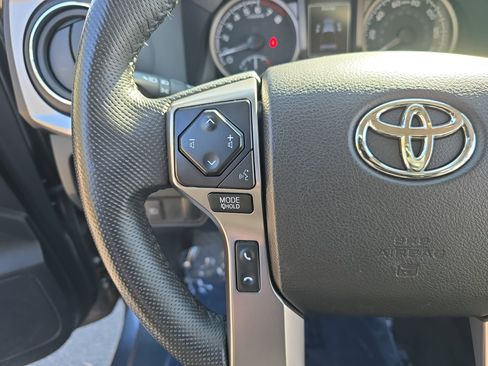 Used 2021 Toyota Tacoma SR5 image 19
