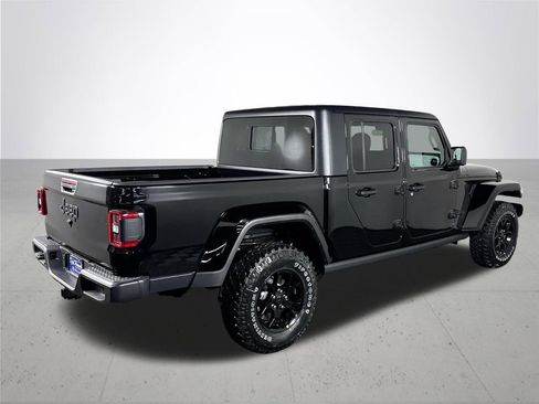 New 2025 Jeep Gladiator Willys image 6