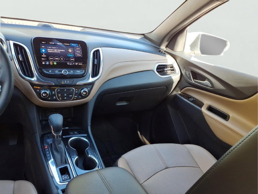 Used 2024 Chevrolet Equinox Premier AWD/4WD image 24