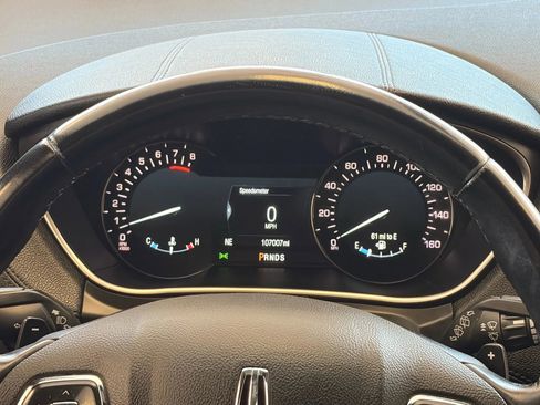 Used 2017 Lincoln MKX Select w/ Select Plus Package image 31