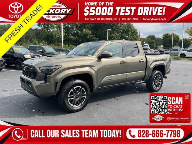 Used 2024 Toyota Tacoma TRD Sport AWD/4WD image 1
