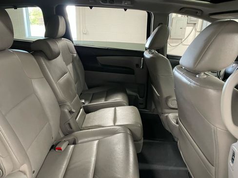 Used 2014 Honda Odyssey EX-L image 22