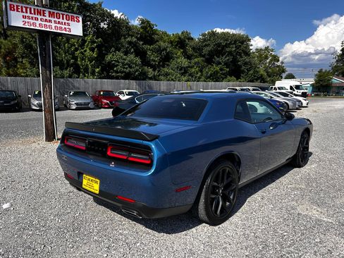 Used 2022 Dodge Challenger SXT w/ Blacktop Package image 2