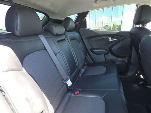 Used 2013 Hyundai Tucson GLS FWD image 7