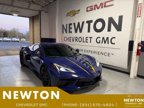 Used 2026 Chevrolet Corvette Stingray Coupe w/ 1LT image 1