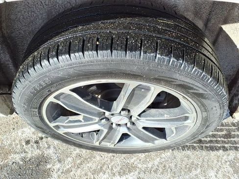 Used 2017 GMC Acadia Denali w/ Technology Package image 6