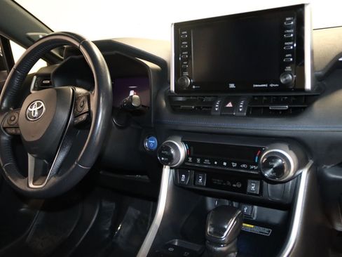 Used 2020 Toyota RAV4 XSE image 57