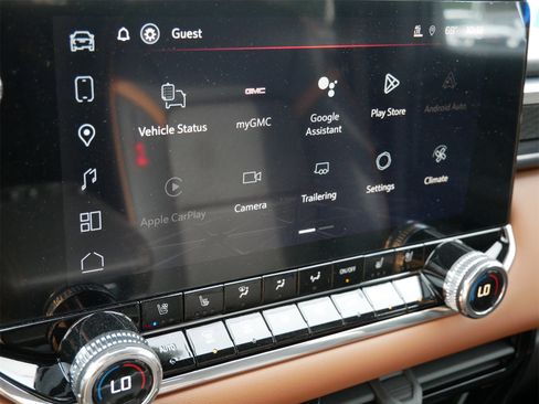 New 2026 GMC Canyon AT4 w/ Technology Plus Package image 9