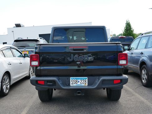 Used 2020 Jeep Gladiator Sport w/ Quick Order Package 24S AWD/4WD image 4