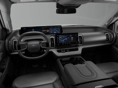 New 2026 Ford Expedition Active image 30