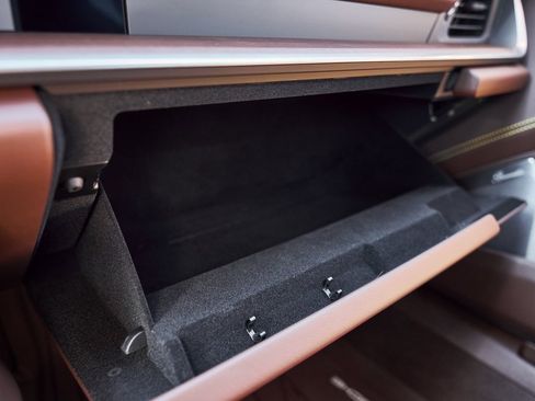 Used 2021 Porsche 911 Turbo S image 72