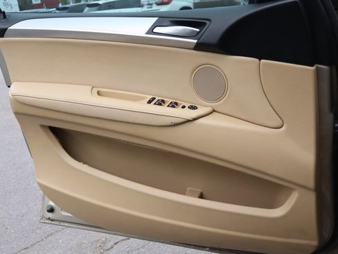 Used 2012 BMW X5 xDrive35i AWD/4WD image 9