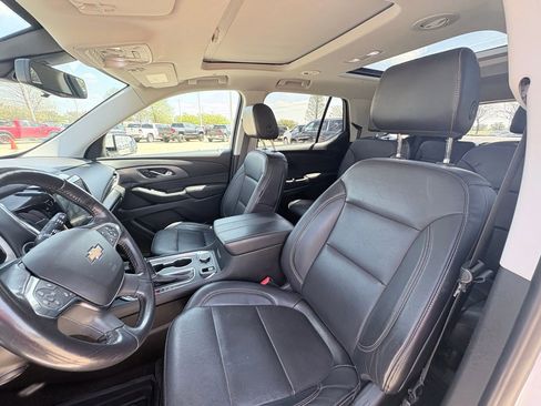 Used 2019 Chevrolet Traverse Premier w/ Driver Confidence II Package image 6