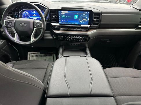 Certified 2025 Chevrolet Silverado 2500 LT w/ Trail Boss Package AWD/4WD image 11