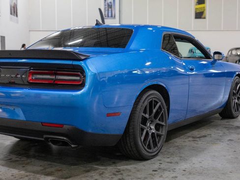 Used 2019 Dodge Challenger R/T w/ Shaker Package RWD image 29