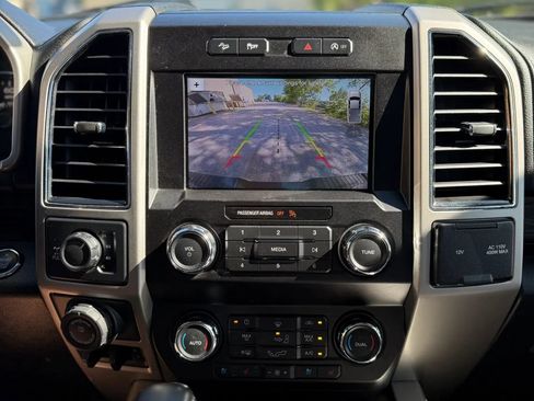 Used 2019 Ford F150 Lariat AWD/4WD image 15