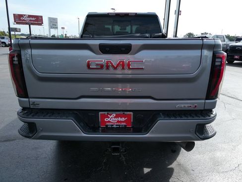Certified 2025 GMC Sierra 2500 AT4 w/ AT4 Premium Plus Package AWD/4WD image 8