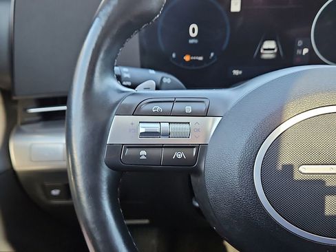 Used 2024 Hyundai Kona Limited image 20