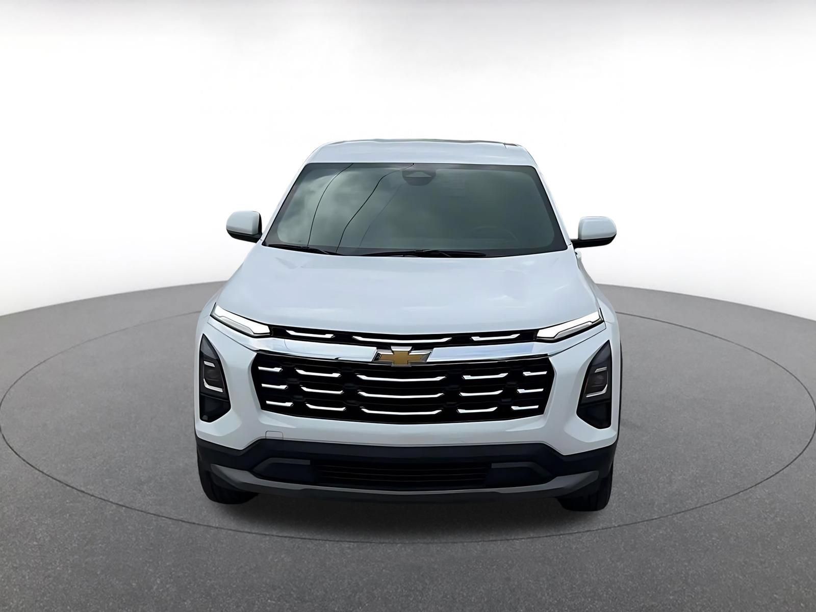Used 2025 Chevrolet Equinox LT FWD image 4