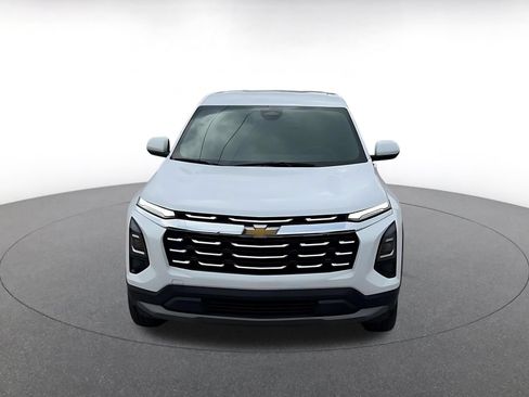 Used 2025 Chevrolet Equinox LT FWD image 4