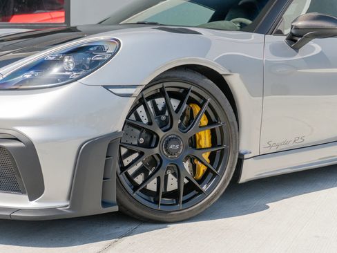 Used 2025 Porsche 718 Boxster Spyder RS RWD image 27