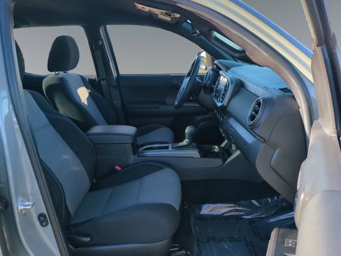 Used 2023 Toyota Tacoma image 15