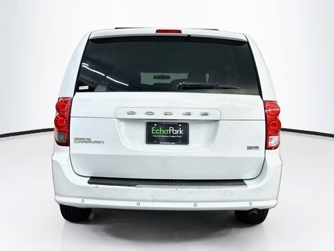 Used 2013 Dodge Grand Caravan SXT w/ Rear Park Assist Pkg FWD image 7